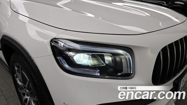 Mercedes-Benz GLB-Class AMG GLB35 4MATIC