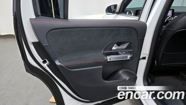 Mercedes-Benz GLB-Class AMG GLB35 4MATIC