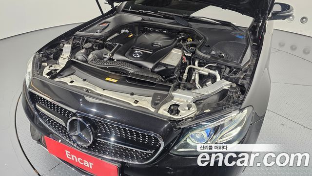Mercedes-Benz E-Class E300 Avantgarde