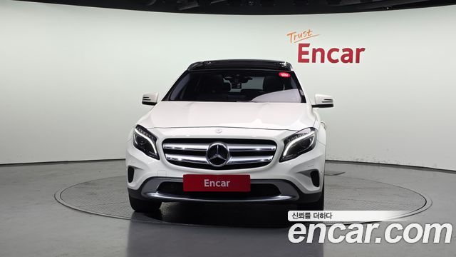 Mercedes-Benz GLA-Class GLA200 d