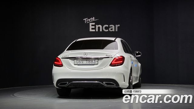 Mercedes-Benz C-Class C220 d 4MATIC AMG Line