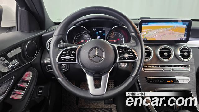 Mercedes-Benz C-Class C220 d 4MATIC AMG Line