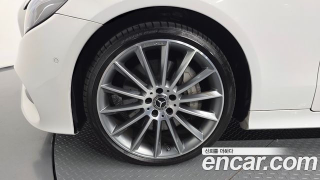 Mercedes-Benz E-Class E450 4MATIC Cabriolet