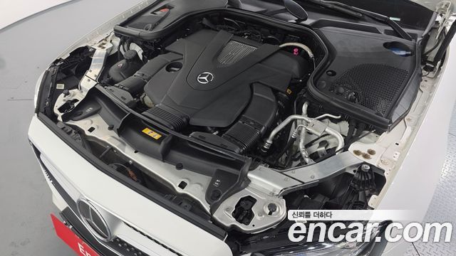 Mercedes-Benz E-Class E450 4MATIC Cabriolet