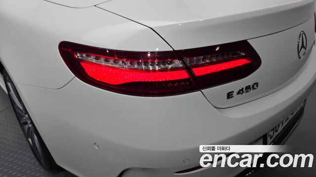 Mercedes-Benz E-Class E450 4MATIC Cabriolet