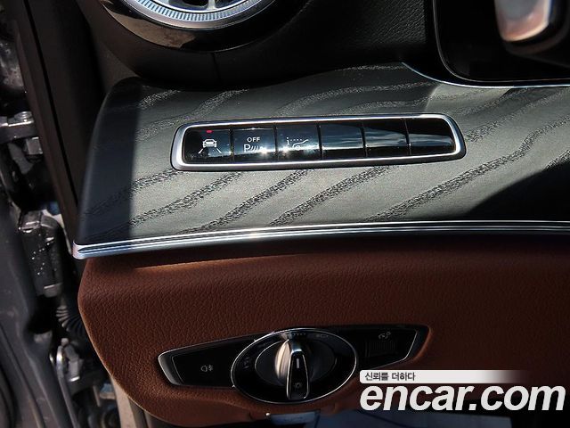 Mercedes-Benz E-Class E220d Coupe