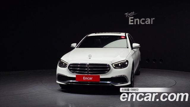 Mercedes-Benz E-Class E300e 4MATIC Exclusive
