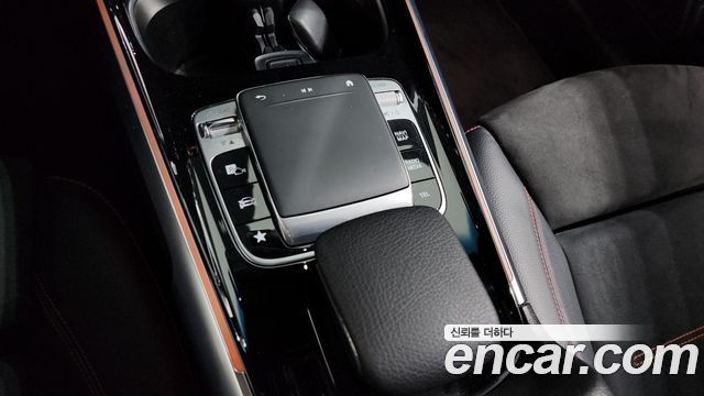 Mercedes-Benz GLB-Class GLB250 4MATIC