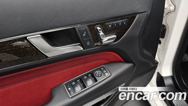 Mercedes-Benz E-Class E200 Cabriolet