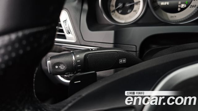 Mercedes-Benz E-Class E200 Cabriolet