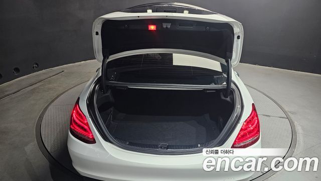 Mercedes-Benz C-Class C220 d Avantgarde
