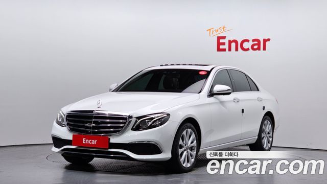 Mercedes-Benz E-Class E300 4MATIC Exclusive