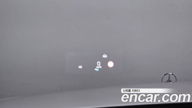 Mercedes-Benz E-Class E300 4MATIC Exclusive