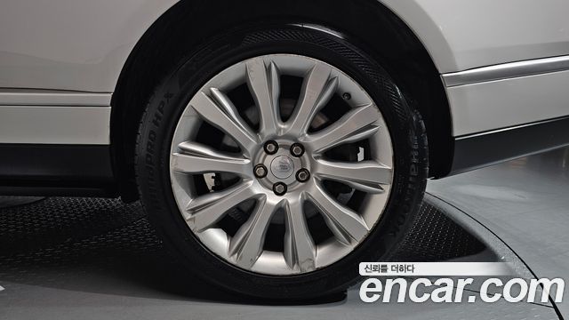 Land Rover Range Rover 4.4 SDV8 Vogue SE DIESEL