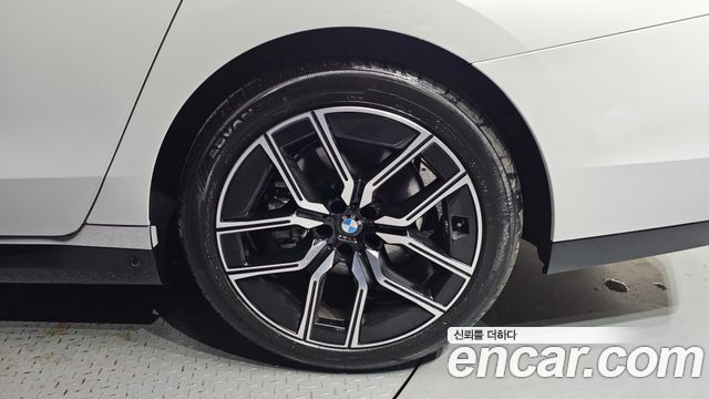 BMW 7-Series 740d xDrive M Sport