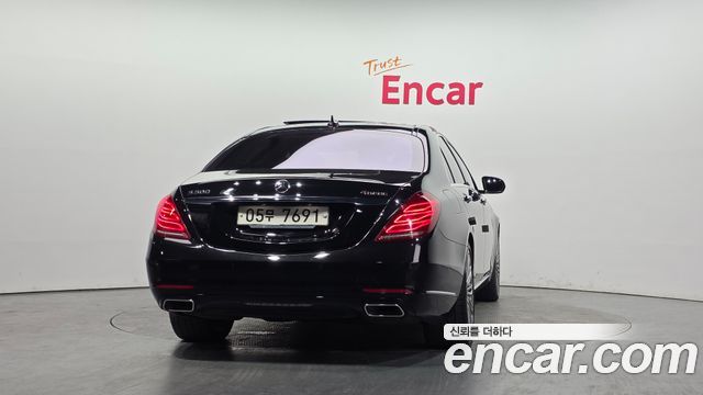 Mercedes-Benz S-Class S500L 4MATIC