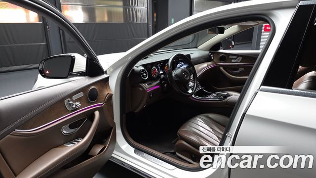 Mercedes-Benz E-Class E220d 4MATIC Exclusive