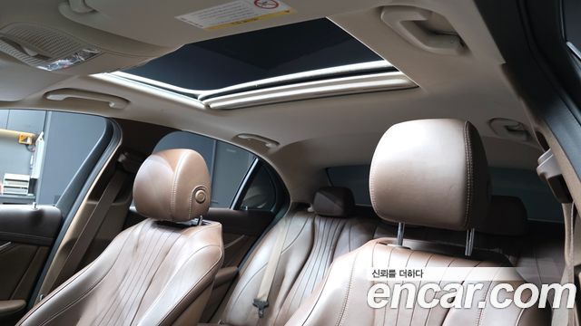 Mercedes-Benz E-Class E220d 4MATIC Exclusive