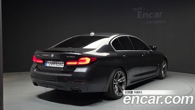 BMW 5-Series 523d M Sport