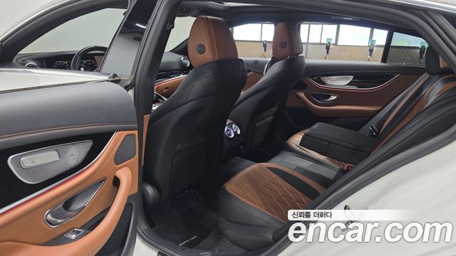Mercedes-Benz AMG GT 4Door 43 4MATIC+
