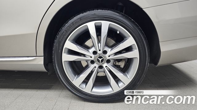 Mercedes-Benz C-Class C220 d 4MATIC