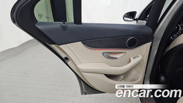 Mercedes-Benz C-Class C220 d 4MATIC