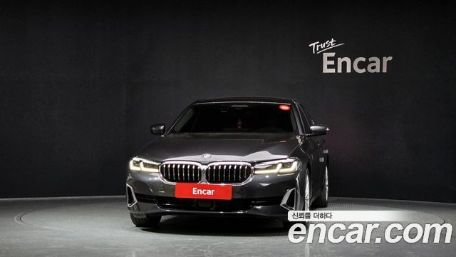 BMW 5-Series 523d Luxury