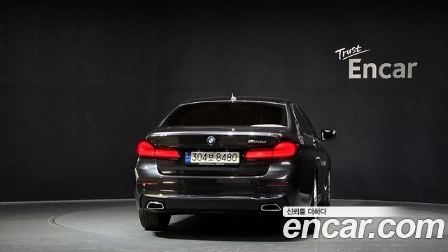 BMW 5-Series 523d Luxury