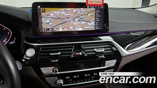 BMW 5-Series 523d Luxury
