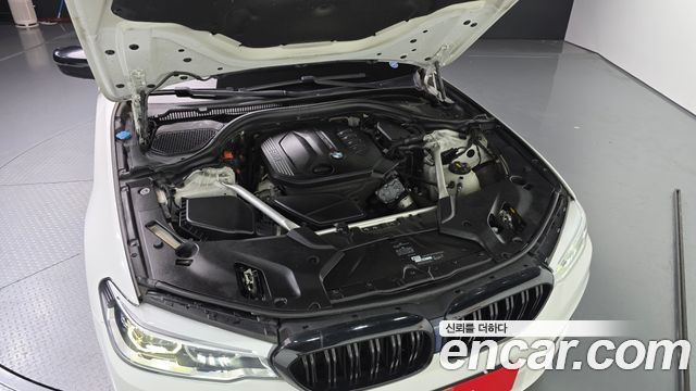 BMW 5-Series 520d Luxury Plus