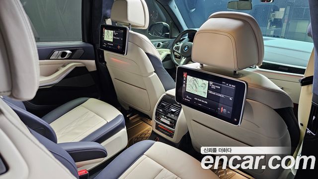 BMW X7 M50i 6STR
