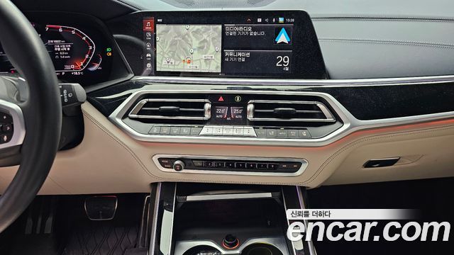 BMW X7 M50i 6STR