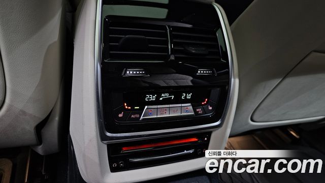 BMW X7 M50i 6STR