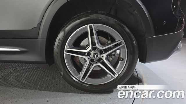 Mercedes-Benz GLB-Class GLB250 4MATIC