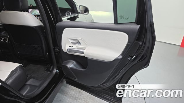 Mercedes-Benz GLB-Class GLB250 4MATIC