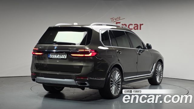 BMW X7 xDrive 40i Design Pure Excellence 7-Seater