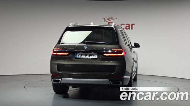 BMW X7 xDrive 40i Design Pure Excellence 7-Seater