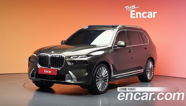 BMW X7 xDrive 40i Design Pure Excellence 7-Seater