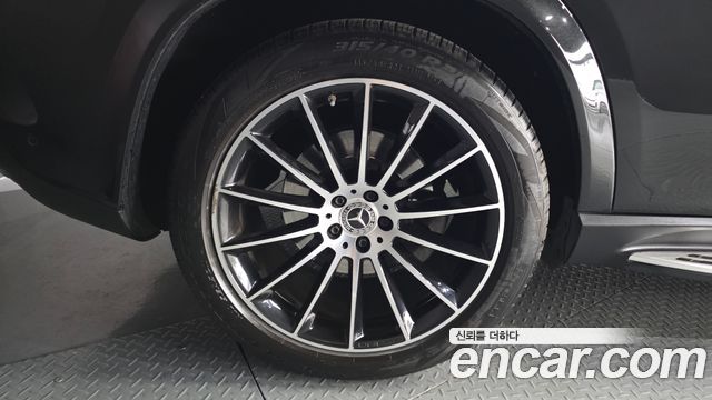 Mercedes-Benz GLE-Class GLE450 4MATIC