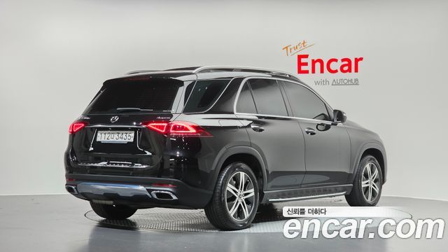 Mercedes-Benz GLE-Class GLE300d 4MATIC