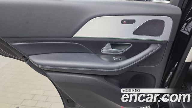 Mercedes-Benz GLE-Class GLE300d 4MATIC