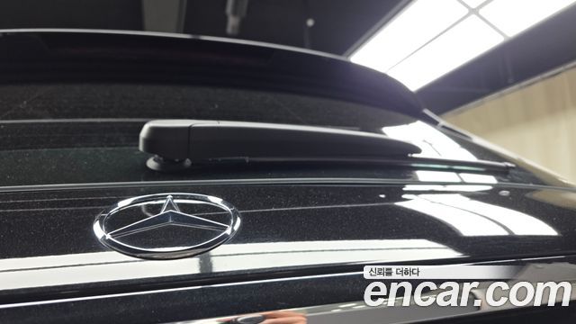 Mercedes-Benz GLE-Class GLE300d 4MATIC