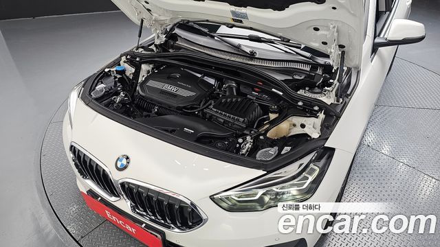 BMW 2-Series 220i Sport