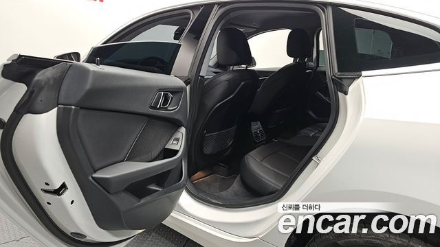 BMW 2-Series 220i Sport