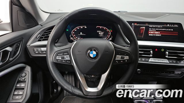 BMW 2-Series 220i Sport