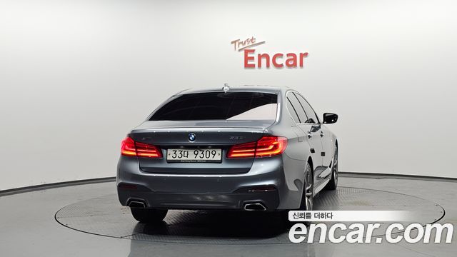 BMW 5-Series 530i xDrive M Sport Package Plus