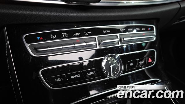 Mercedes-Benz E-Class E220d 4MATIC Exclusive