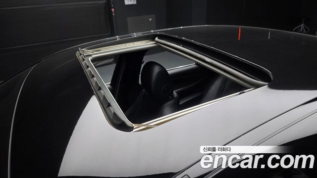 Mercedes-Benz E-Class E220d 4MATIC Exclusive
