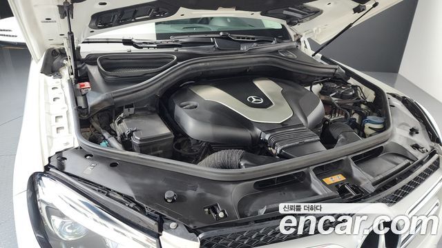 Mercedes-Benz GLE-Class GLE350 d 4MATIC