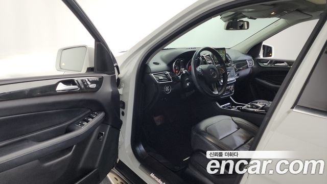 Mercedes-Benz GLE-Class GLE350 d 4MATIC